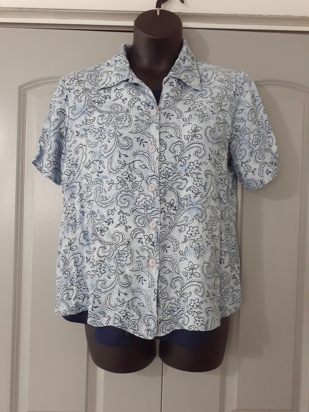 Fashion Bug Light Blue Paisley Button-Front Shirt